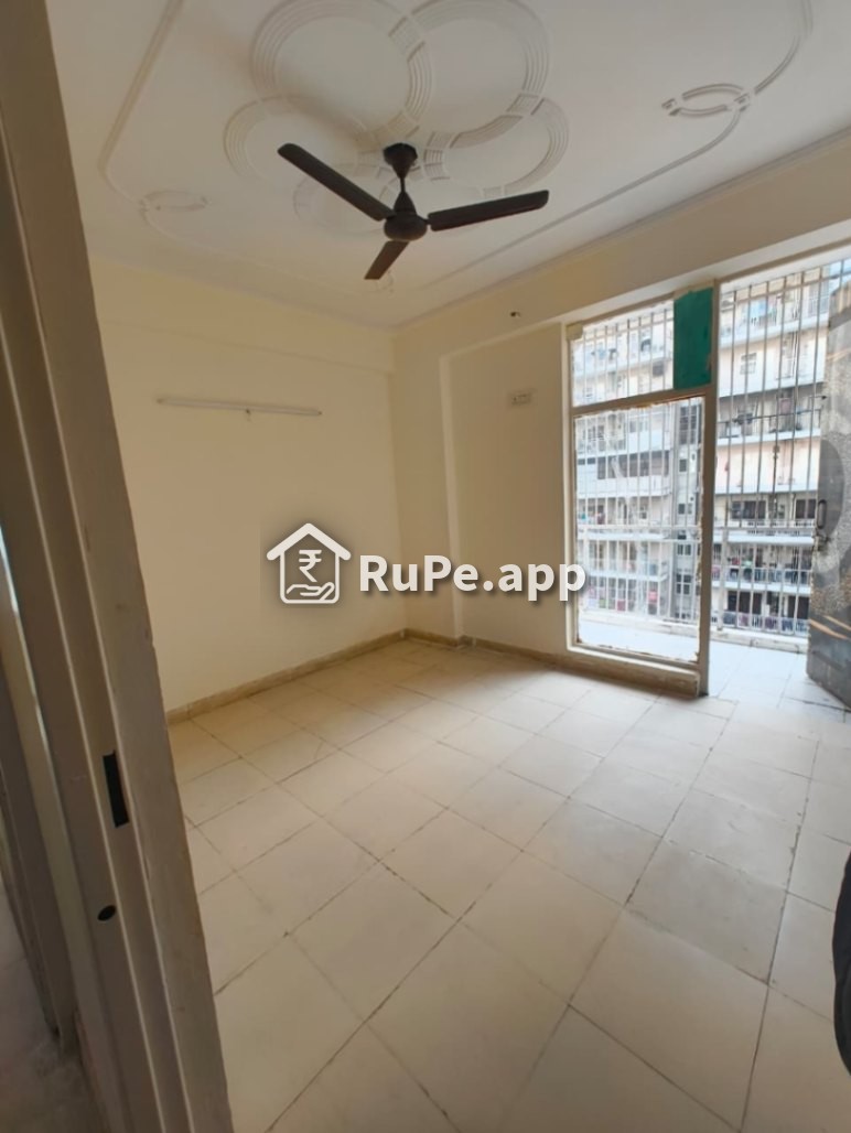 Room 1 Of 2bhk Apartment Sector 86 Faridabad