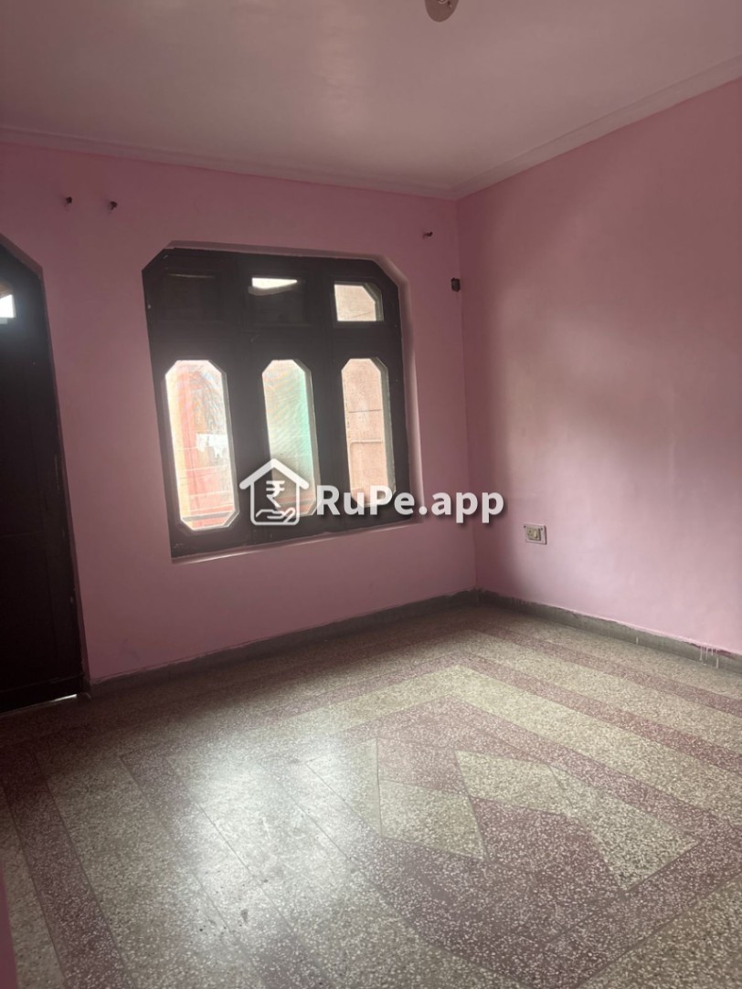 Room 3 Bhk For Rent Sector 7 Faridabad Room 3 Bhk For Rent Sector 7 Faridabad
