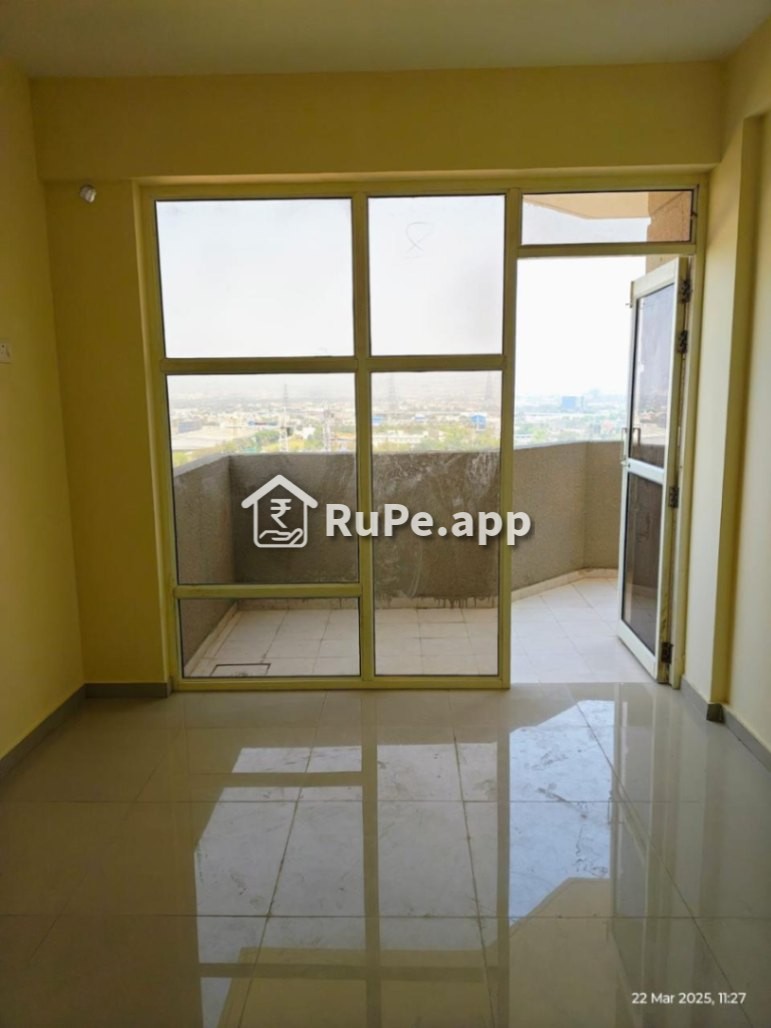 Living Area 2 Bhk Flat For Rent In Sector 76 Gurgaon Pyramid Pride Living Area 2 Bhk Flat For Rent In Sector 76 Gurgaon Pyramid Pride