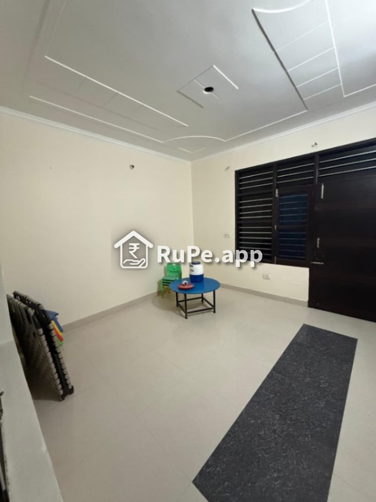Bedroom Ajit Nagar Faridabad 2 Bhk Rent