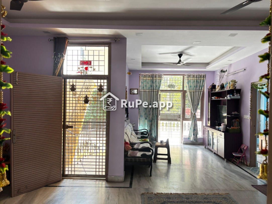 Living Area Dayal Bagh Faridabad 3 Bhk Rent Living Area Dayal Bagh Faridabad 3 Bhk Rent