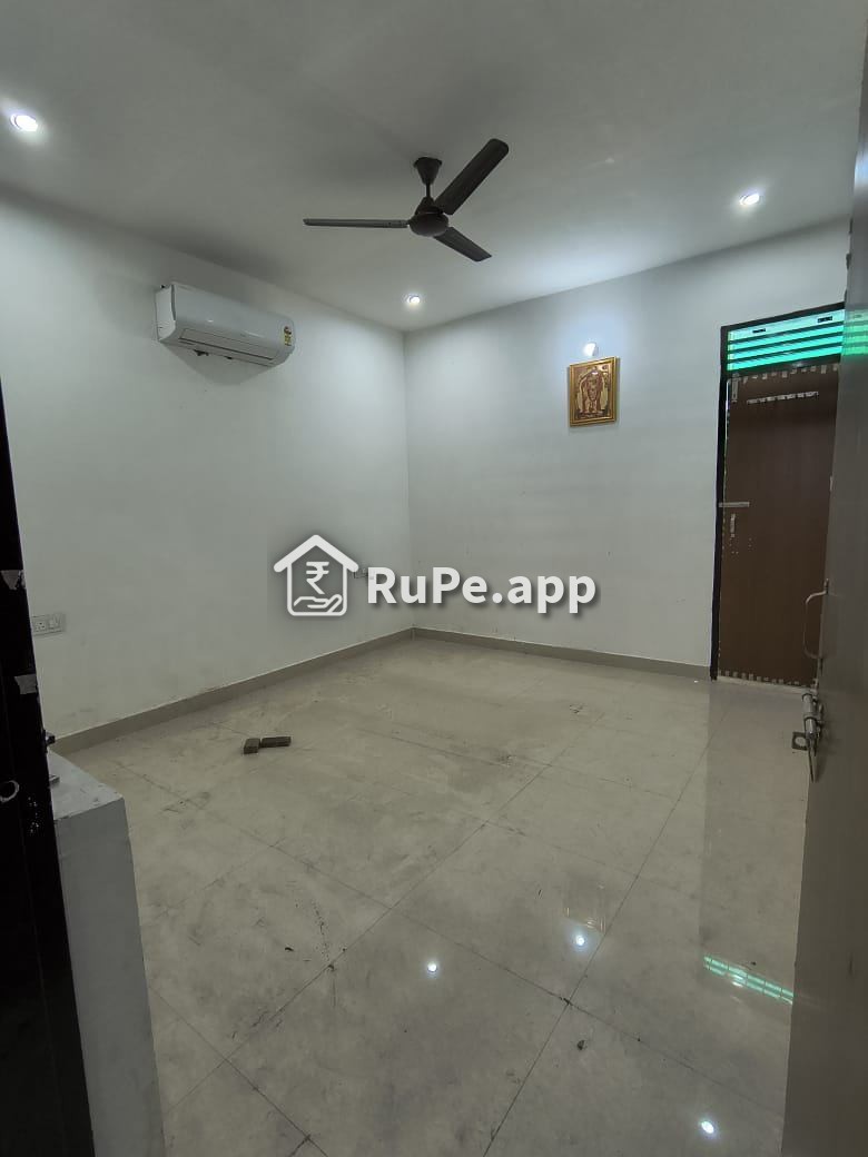 Living Area Sector 88 Faridabad 2 Bhk Rent
