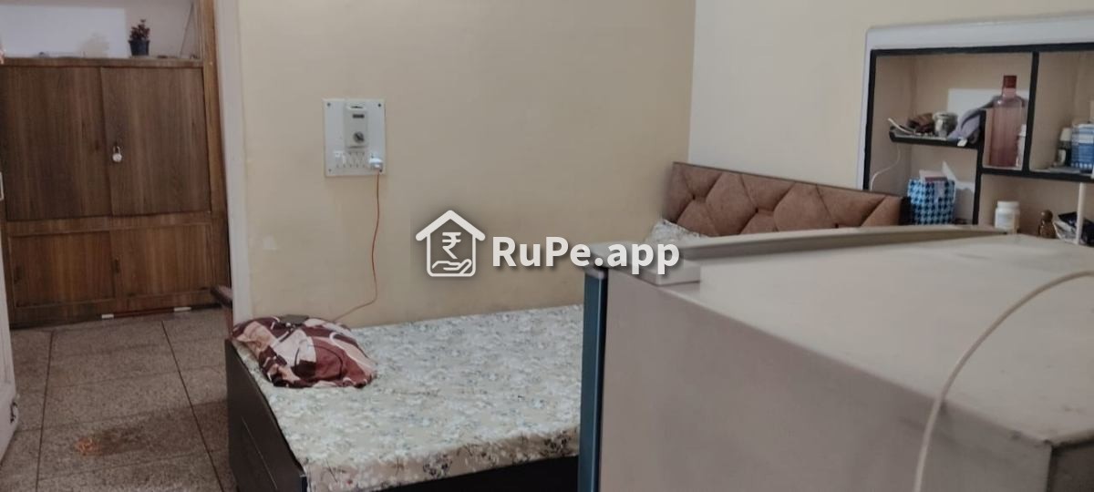 Bedroom 1 Bhk Room Semi Furnished Sector 15 Faridabad Bedroom 1 Bhk Room Semi Furnished Sector 15 Faridabad
