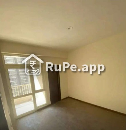 Female Flatmate Room Faridabad