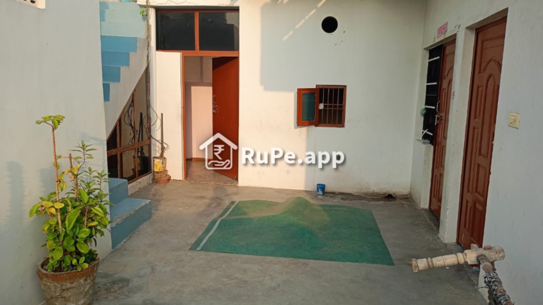 Open Area 1 Room Set For Rent In Sector 2 Faridabad Open Area 1 Room Set For Rent In Sector 2 Faridabad
