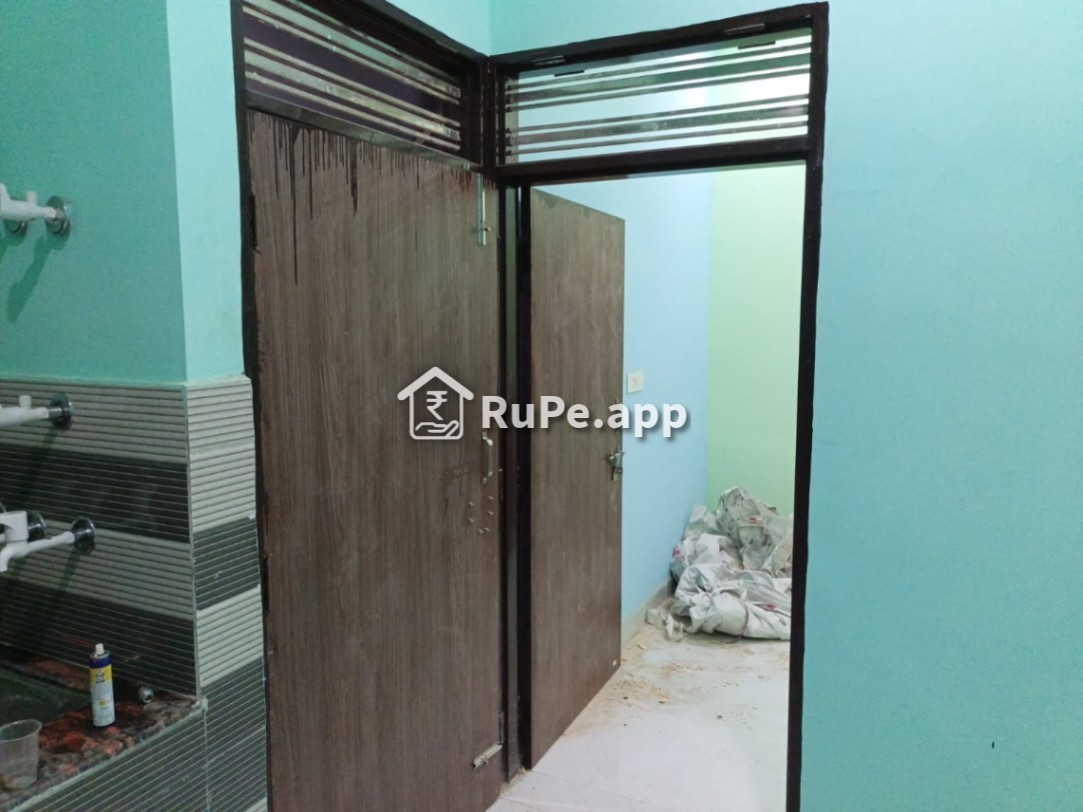 Bedroom 2 Bhk House For Rent In Bharat Colony Faridabad Family Only