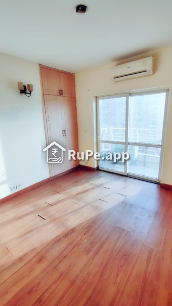 Master Room 4bhk Flat For Rent Sector 76 Faridabad