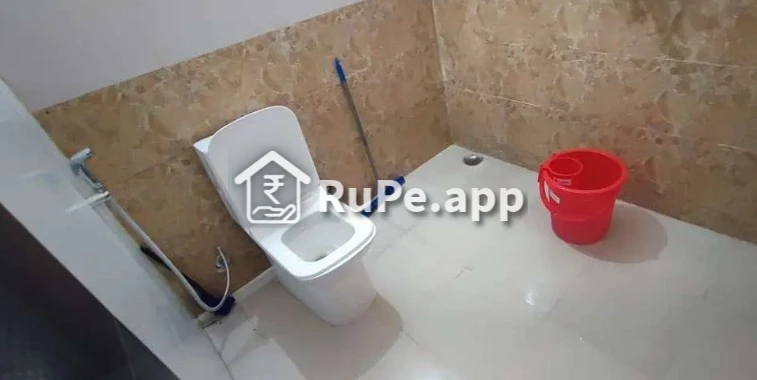 Washroom In 1bhk Flat For Rent Gurugram Sector 38 Img 1 Washroom In 1bhk Flat For Rent Gurugram Sector 38 Img 1