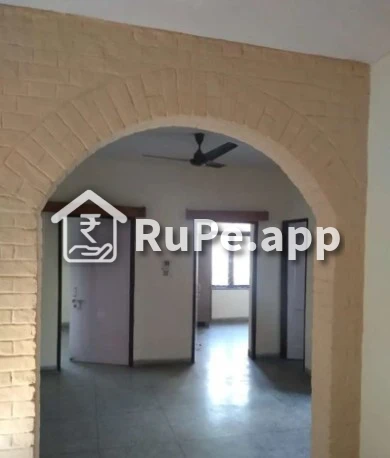 Living Room In 3bhk Flat For Rent Gurugram Sector 30 Img 2 Living Room In 3bhk Flat For Rent Gurugram Sector 30 Img 2