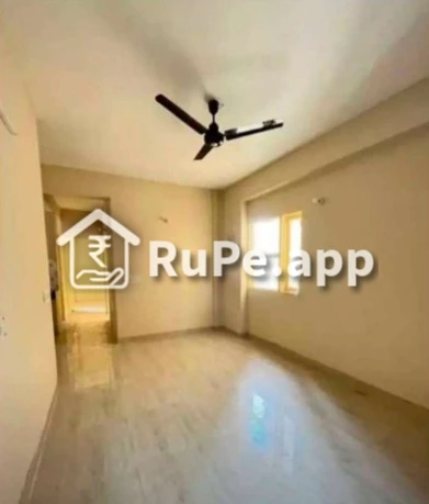 Room In 3bhk Apartment For Rent Faridabad Sector 69 Img 2
